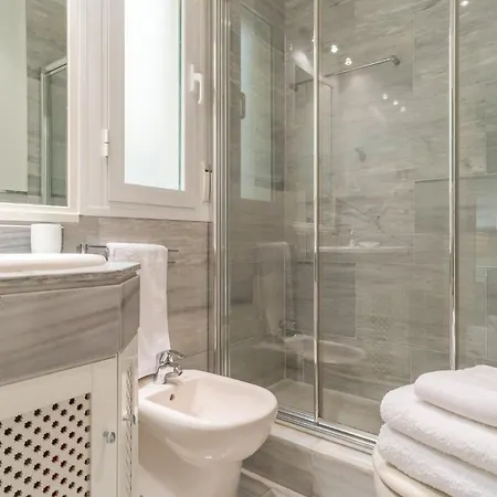 Charming 2-Bedroom Apartment In Retiro Perfect Madrid Location Exterior photo